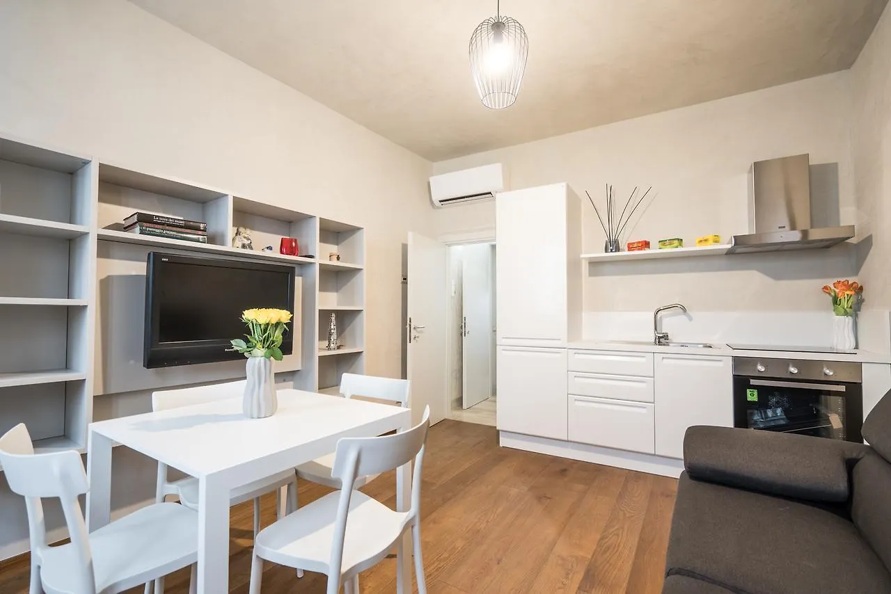 La Piccola Corte Arezzo 3*,